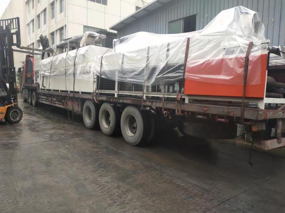 Electrostatic coating line for buses 